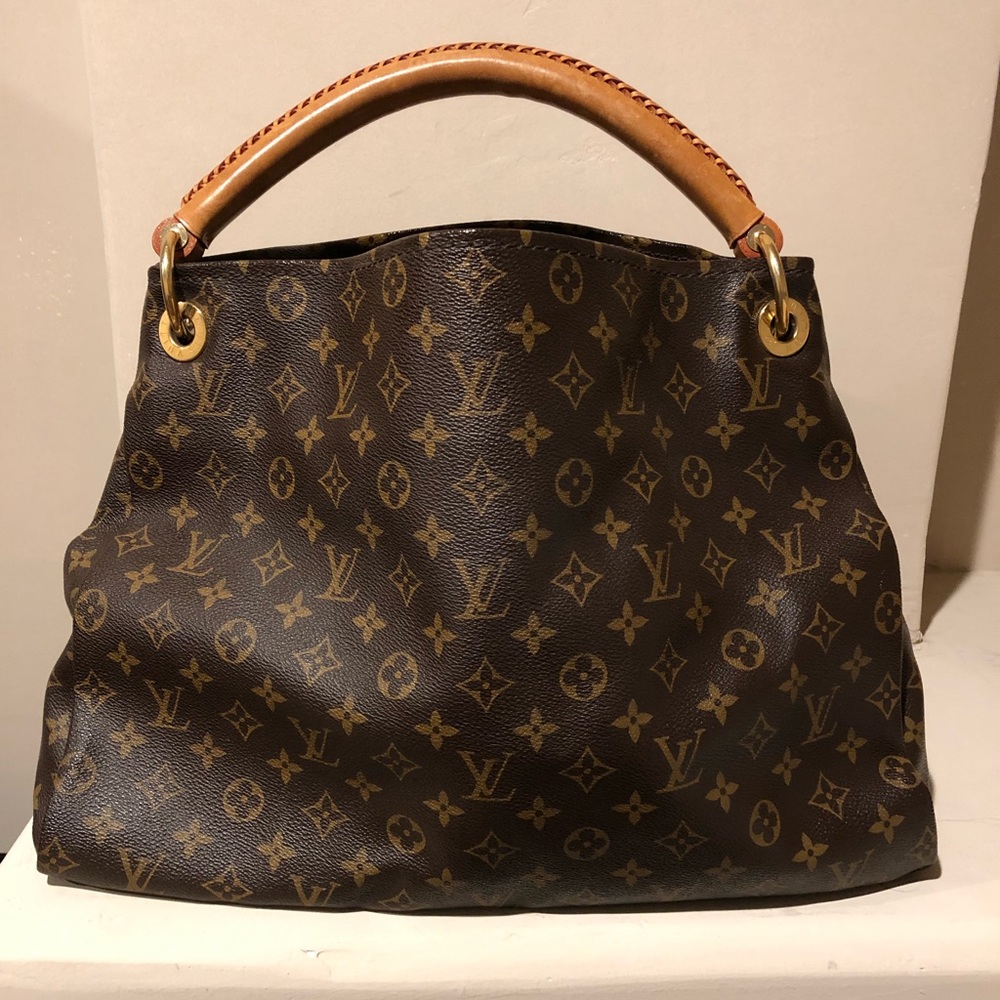 Authentic Louis Vuitton bag